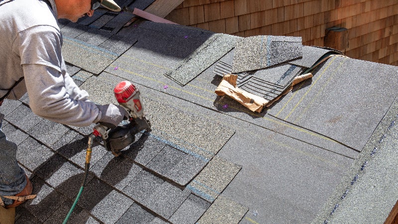 how much does it cost to replace a roof​